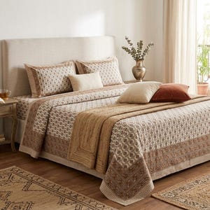 Jaipurio Authentic Jaipuri Block Print 100% Pure Cotton King Size Bedsheet with 2 Pillow Covers (Blue Floral Motif)