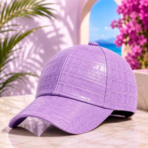 Gorra de béisbol de cuero hecha a mano: Cocodrilo repujado, correa ajustable.