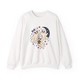 Cute Halloween Ghost Sweatshirt, Vintage Spooky Season Crewneck, Girly Fall Sweater, Retro Ghost Pullover, Halloween Gift for Her