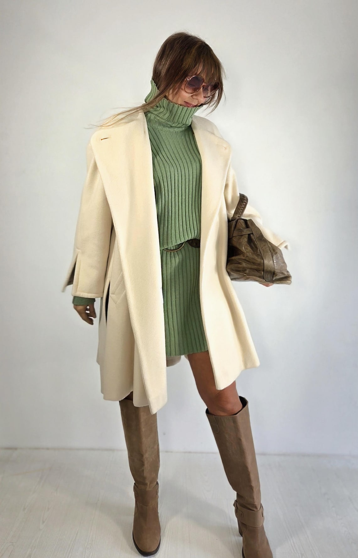 Vintage Ivory Cashmere Wool Coat Garwolin A Line Swing Trapeze Collarless Oversized Virgin Wool 60s Old Money Quiet Luxury Cream Size L, photo 2 sur 5