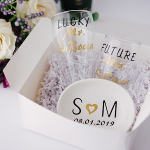 Personalized Engagement Gift for Couple - Engagement Gift Set - Wedding planning Wine Glass - Future Mrs Ring Dish - Newly Engaged Gift