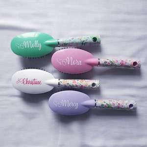 Personalized Hair Brush, Easter basket stuffer, Hair Brush with Name, Girls Birthday Favor, Custom Monogram brush, Unique Bridesmaids gift