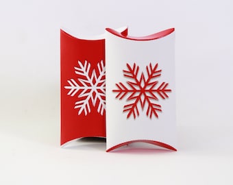 Printable Snowflake Pillow Favor Boxes - Red and White - Printable DIY Chirstmas Candy Box - Table Decor