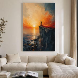 Op de afbeelding: Een verticale wandkunstprint met een olieverfschilderij van een persoon in een lange rode jurk die op de rand van een donkere rotsachtige klif zit en uitkijkt over een kalme oceaan bij zonsondergang, met levendige oranje en blauwe tinten.