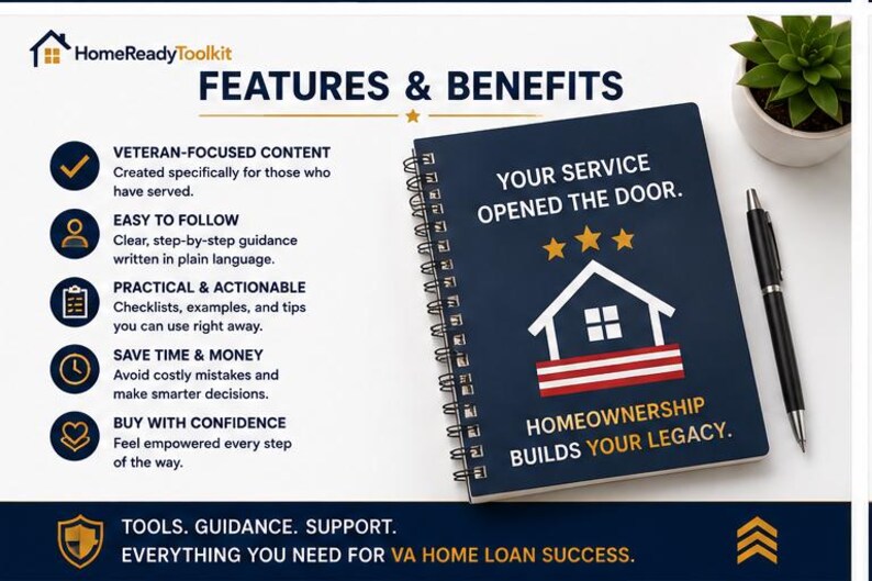 Peut inclure: Un carnet &agrave; spirales bleu fonc&eacute; intitul&eacute; HomeReadyToolkit avec le texte Your Service Opened The Door et Homeownership Builds Your Legacy, une ic&ocirc;ne de maison et trois &eacute;toiles. Un stylo noir est plac&eacute; &agrave; c&ocirc;t&eacute; du carnet.