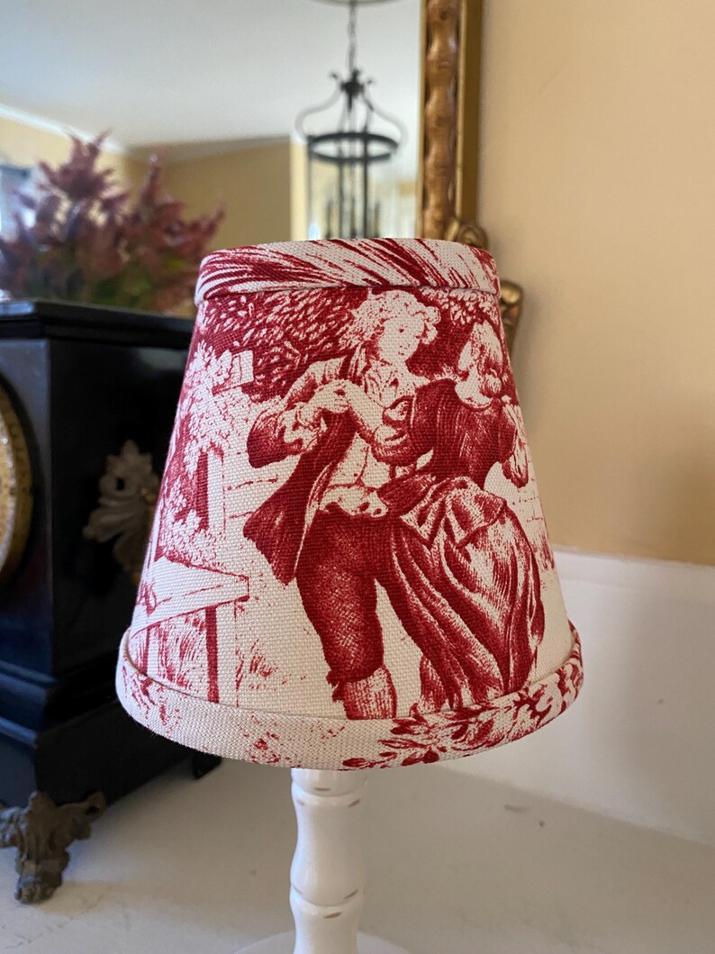 Red Bordeaux Stof Toile Chandelier Lampshade Stof France Red and Cream ...