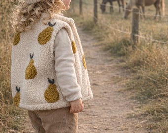 Baby Teddy Weste | Kinder Fleece Weste mit Birnen | Baby Übergangsweste | Teddyweste Baby | Handmade Kinderkleidung