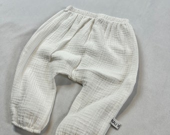 Musselinhose, Babyhose, Haremshose, Babypumphose, Musselin, leichte Sommerhose,Weiß