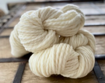 Fio Super Volumoso Millennium, Fio Merino, Fio de Lã, Fio de Manta, Fio XL, Lã XL, Fio Volumoso, Fio de Tricô, Cor Marfim