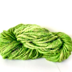 Handspun Chunky Wool Yarn: Lime Sheen Art Yarn