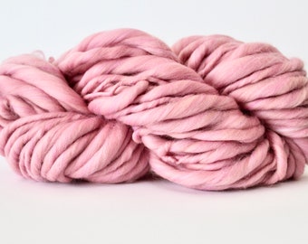 Hand Spun Thick and Thin   Super Chunky  Extra Fine Merino Wool Yarn Mademoiselle Colour