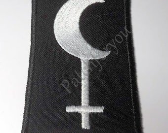 Simbolo Lilith / Energia Femminile Oscura / Occulto, Lucifero, Demone, Simbolo Luna, Metallo Nero, Magia, - toppa ricamata, 8 X 5 cm.
