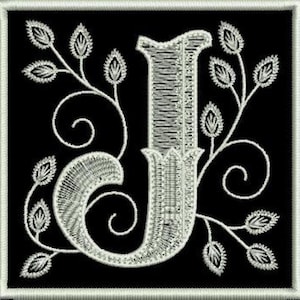 Buchstabe J, Monogramm, Alphabet - embroidered patch,  9,5 X 9,5 cm.