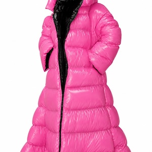 Rosa glänsande nylon quiltad maxi-pufferjacka för kvinnor