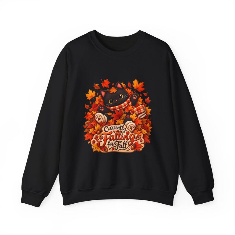 Trui met zwarte kitten en herfstbladeren, een knusse herfsttrui. afbeelding 9