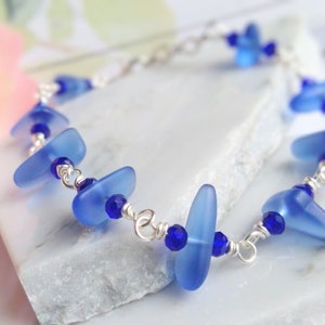 Cobalt Blue Sea Glass Beach Strand Silver Chain Link Bracelet, Beach Fashion, Beach Lover&#39;s Gift, Beach Wedding