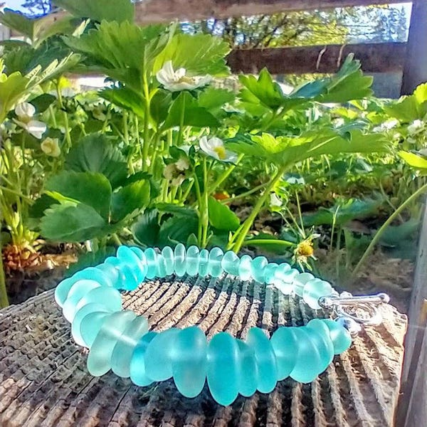 Caribbean Blue Sea Glass Bracelet: Silver Toggle Clasp