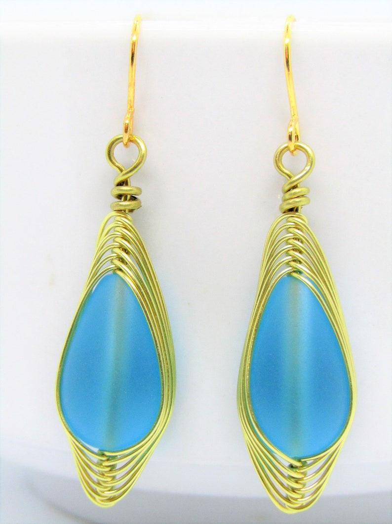 SEA GLASS Teardrop Caribbean Blue Weave Wire COPPER Dangle Earrings USA HANDMADE SEA GLASS Teardrop Caribbean Blue Weave Wire COPPER Dangle Earrings USA HANDMADE