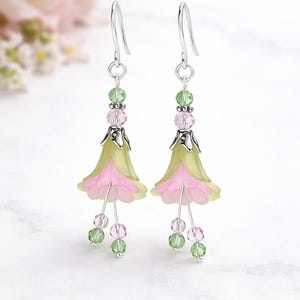 Pink Green Flower Earrings – Soft Pastel Floral Dangle Earrings, Spring Garden Jewelry, Lightweight Handmade Drop Earrings