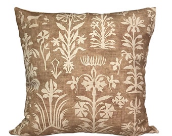 Lewis and Wood, Papyrus in Desert Sand, Tan pillow cover