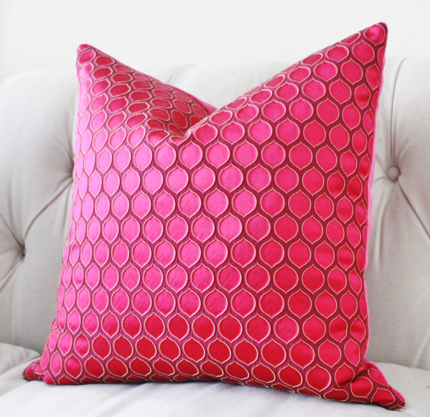 raspberry colored throw pillows