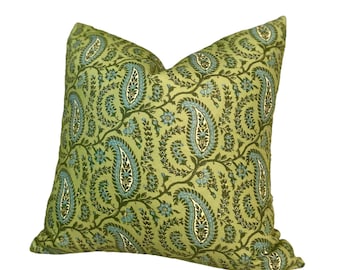 Schuyler Samperton Cordoba in cricket blue and green  Pillow Cover - Blue Paisley Floral Green Blue Linen