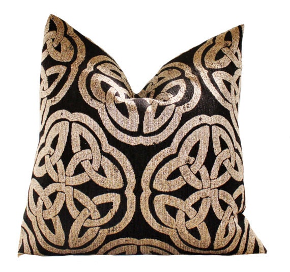 Sale 35.00 18 or 20 Gold Geometric Pillow Cover Etsy