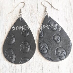 Black Skull Earrings - Faux Leather - Skull Jewelry