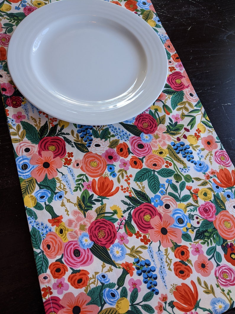 Rifle Paper Co. Table Runner - Thumbnail 4
