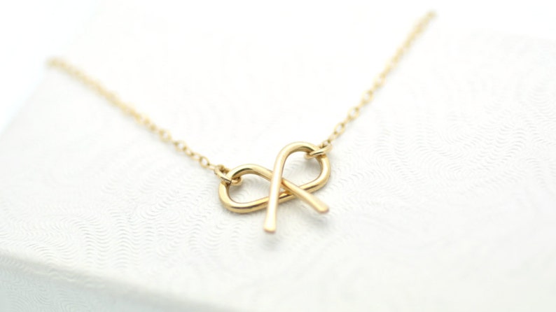 Bow Charm Bridesmaid Gift Small Bow Pendant,Delicate Bow Necklace Gold Bow Necklace Silver-Gold Bow Jewelry Wire Jewelry
