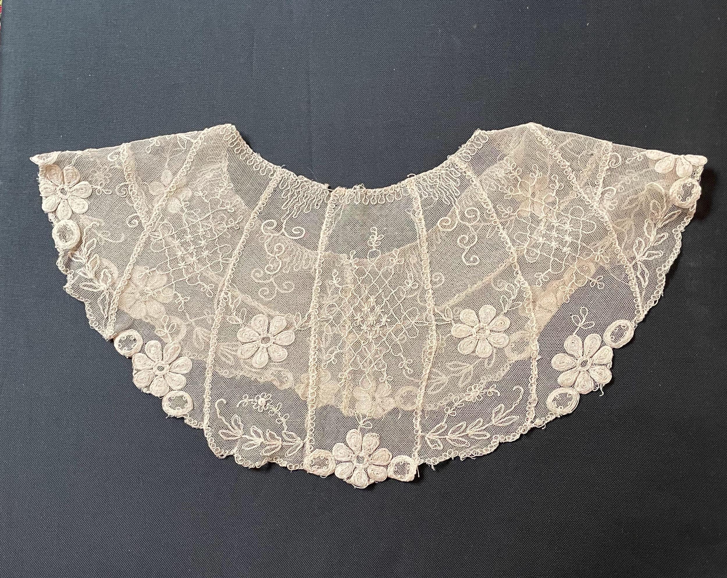 Large Antique Princess Lace Collar, Romantic Accessory, AS IS