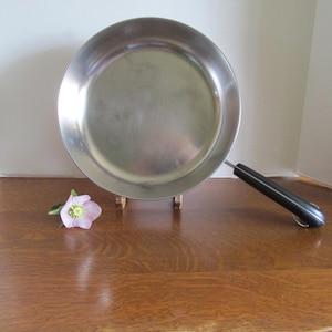 Vintage Revere Ware Skillet  10 Inch Frying Pan Made Under Process Patent  NO LID