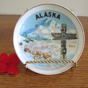 Vintage Miniature Alaska Souvenir Plate 4 Inches in Diameter Made in Japan