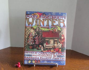 Mary Engelbreit's Winter Craft Book  Copyright 1996