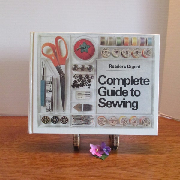 Reader's Digest Complete Guide to Sewing  Copyright 1976