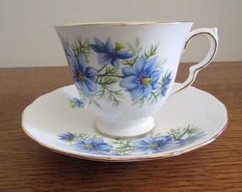 Vintage Bone China Tea Cup & Saucer  Queen Anne England