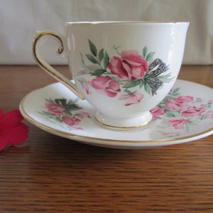 Vintage Bone China Pink Roses Tea Cup & Saucer Stanley England 8 oz