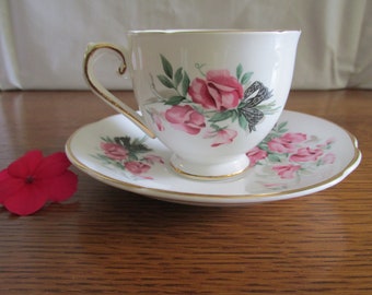 Vintage Bone China Pink Roses Tea Cup & Saucer Stanley England 8 oz