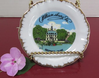 Vintage Miniature Williamsburg VA Souvenir Plate Governor's Palace Made in Japan 4 Inches in Diameter