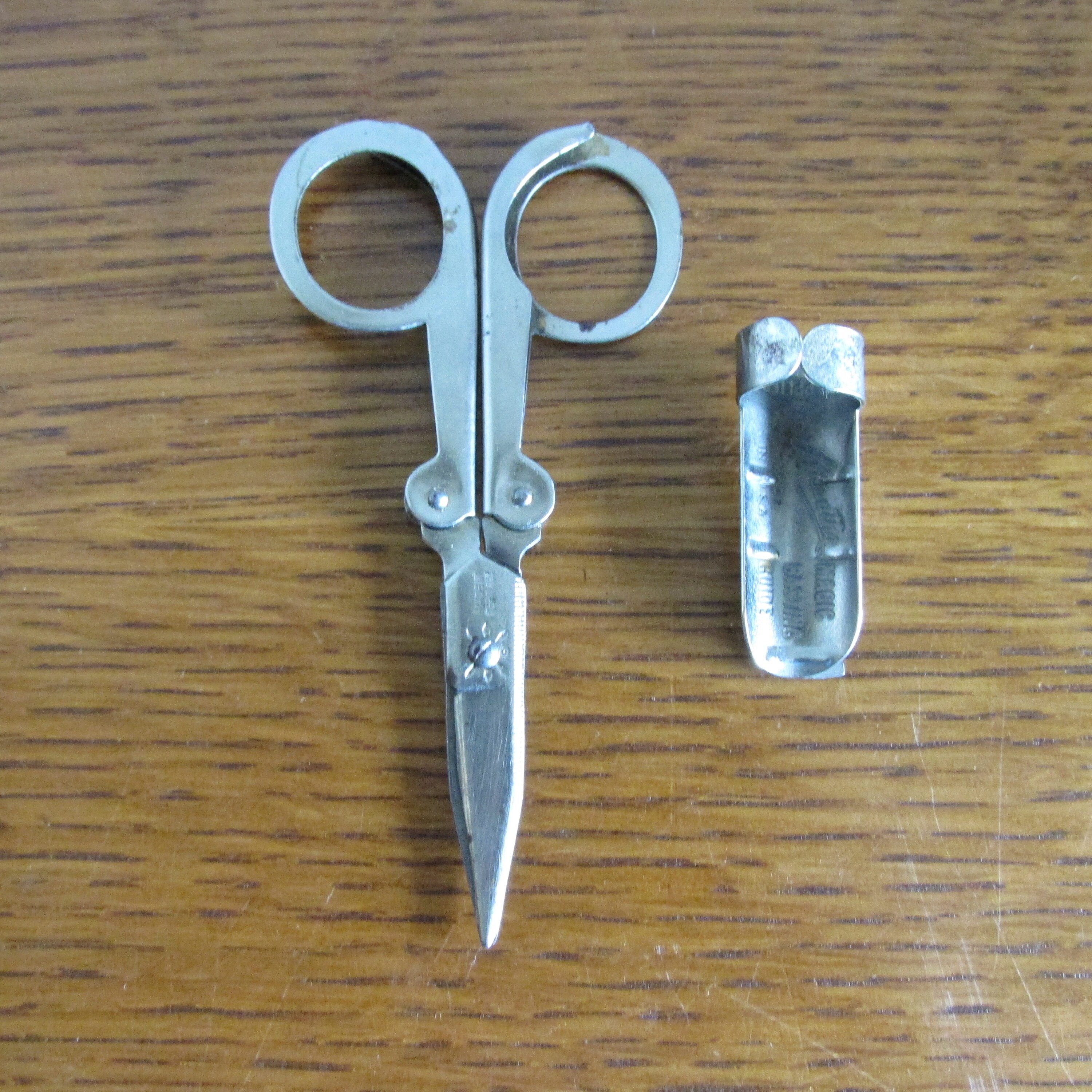 LOT of 6 Vintage Collection of Small Metal Scissors