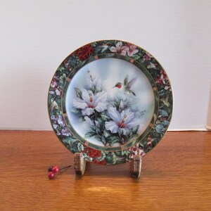 Vintage Ruby Throated Hummingbird Collectible Plate  By Artist Lena Liu  1992