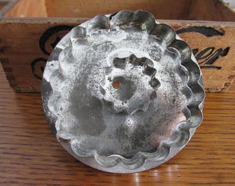 Primitive Tin Flower Cookie Cutter Handmade  Primitive Kitchen