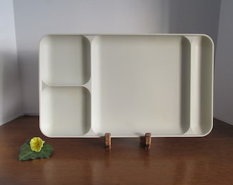 Vintage Pair Almond Tupperware Divided T.V. Trays No 1535