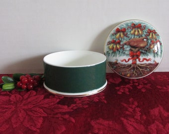 Vintage Bone China A Partridge in a Pear Tree Trinket Box Wedgwood Made in England 1993