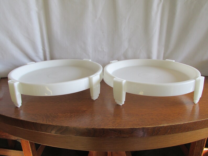 Vintage Pair Tupperware Divide A Rack Tupperware Pie Stackers