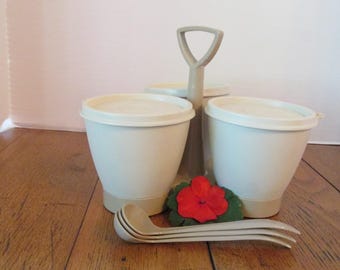 Tupperware Condiment Caddy with Spoons No 757  758   Ivory & Almond