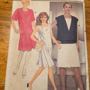 Butterick sewing pattern 4906 ladies size 12 uncut