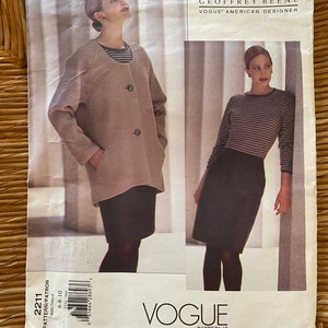 Vogue sewing pattern 2211 size 6-10 uncut