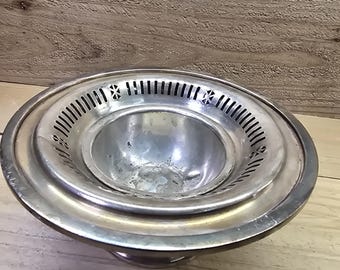 Vintage International Silver Pierced Gallery Footed Wine Coaster SN0597