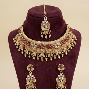 Antique Gold Plated Choker Jewellery Set with Ruby & Stone Detailing